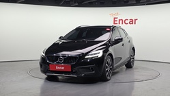 Volvo V40 2019