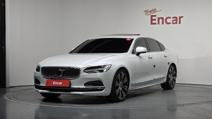 Volvo S90 2022