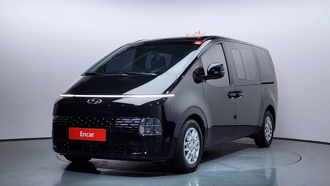 Hyundai Staria 2022