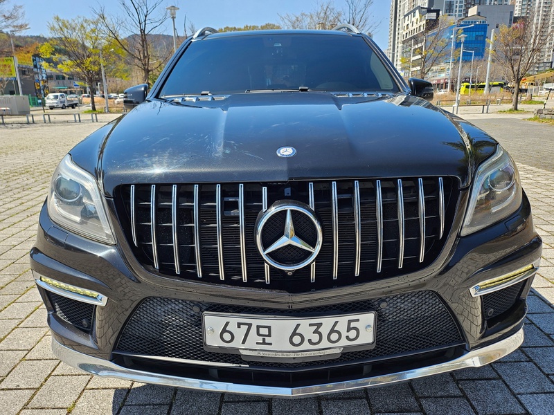Mercedes-Benz GL-Class