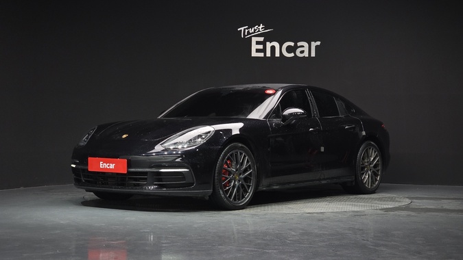 Porsche Panamera 2018