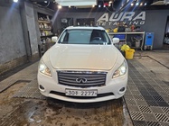 Infiniti M 2012