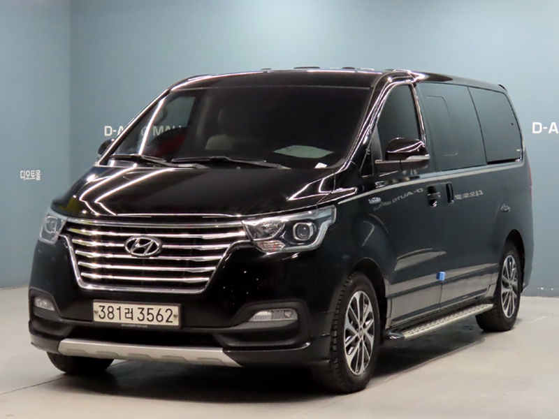 Hyundai Starex