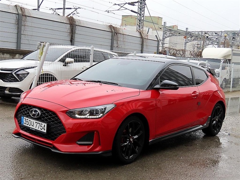 Hyundai Veloster