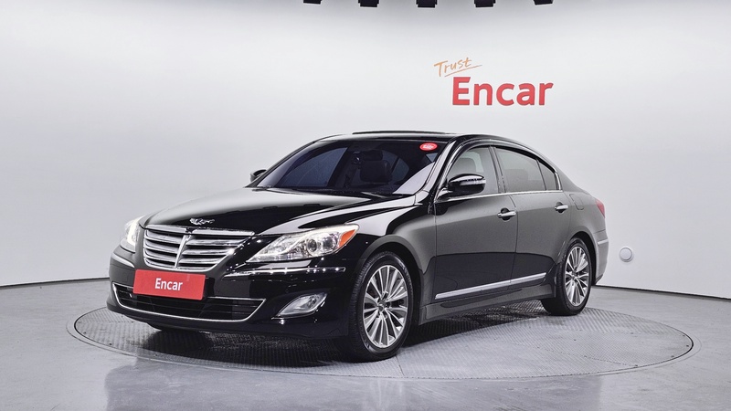 Hyundai Genesis