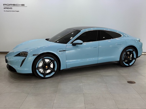 Porsche Taycan 2023