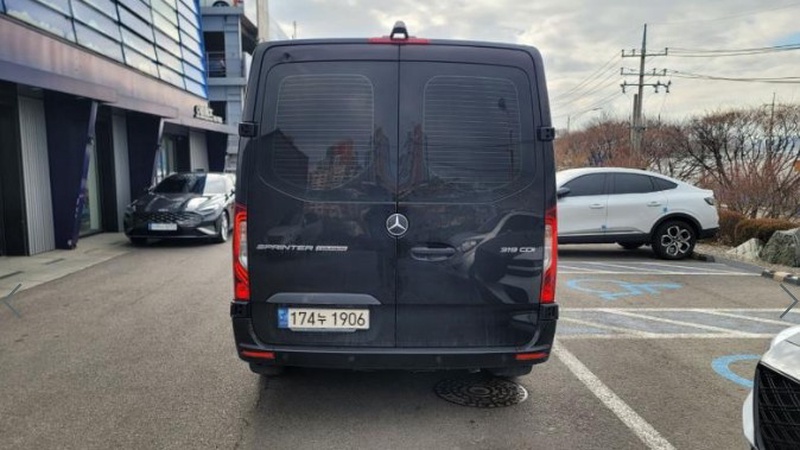 Mercedes-Benz Sprinter