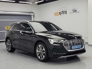Audi e-tron 2021