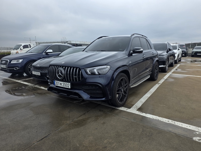 Mercedes-Benz GLE-Class