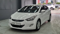 Hyundai Avante 2011