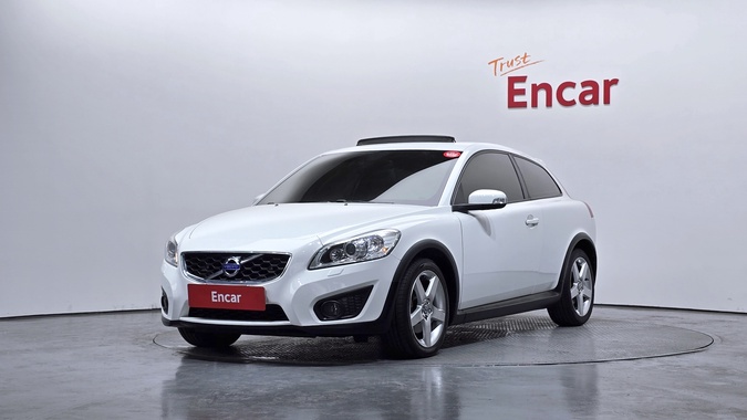 Volvo C30 2011