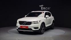 Volvo XC40 2021