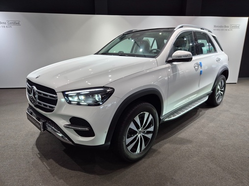 Mercedes-Benz GLE-Class 2025
