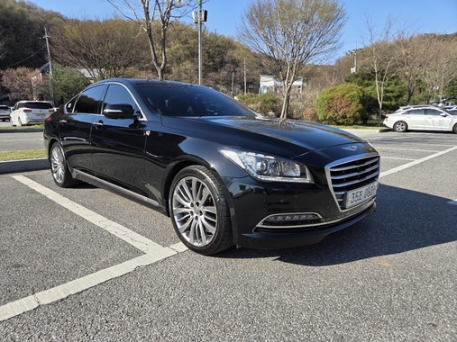 Hyundai Genesis 2016