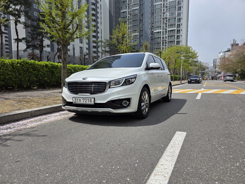 Kia Canival