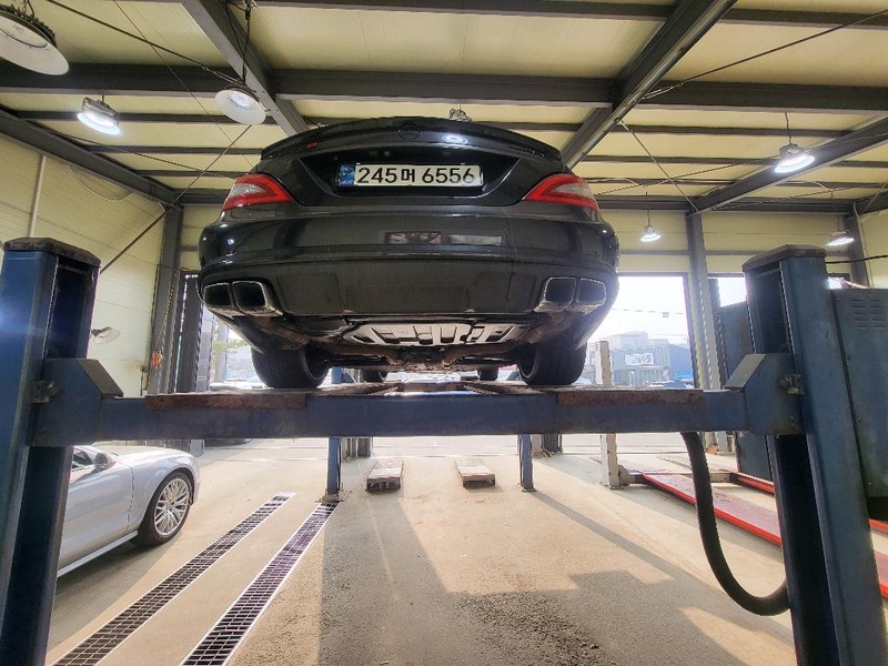 Mercedes-Benz CLS-Class