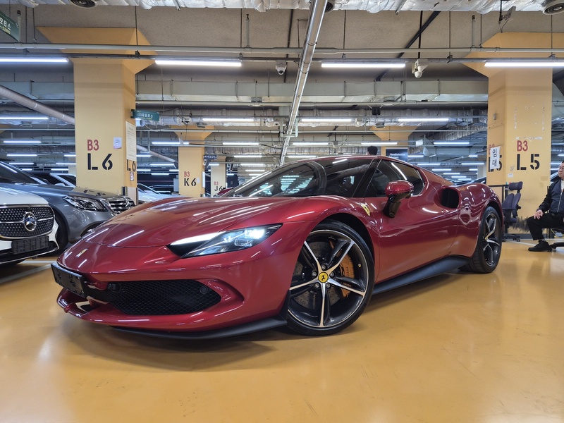 Ferrari 296