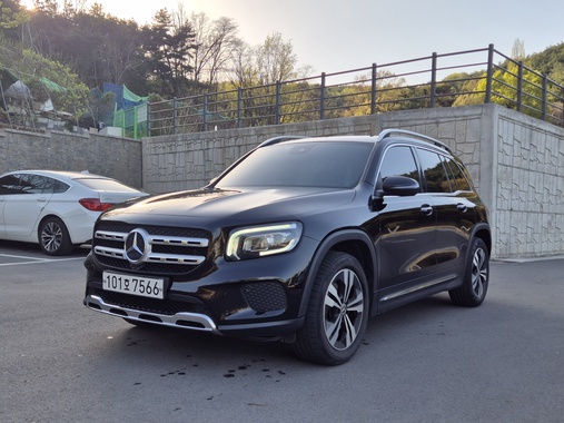 Mercedes-Benz GLB-Class 2020