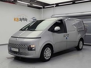 Hyundai Staria 2022