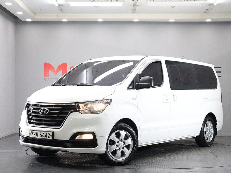 Hyundai Starex