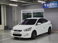 Hyundai Accent 2012