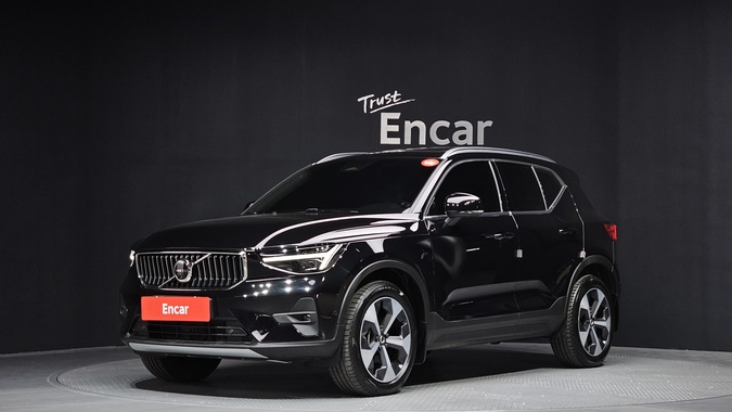 Volvo XC40 2024