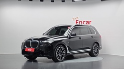 BMW X7 2025