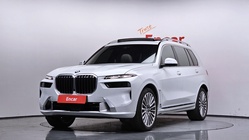 BMW X7 2025