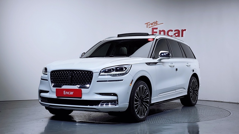 Lincoln Aviator