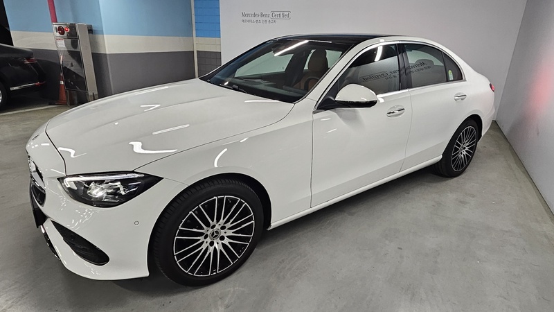 Mercedes-Benz C-Class