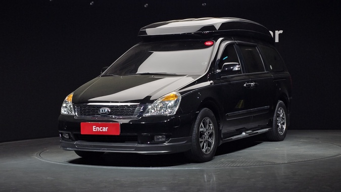 Kia Carnival 2012
