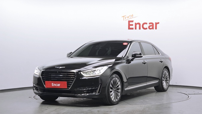 Genesis EQ900 2017