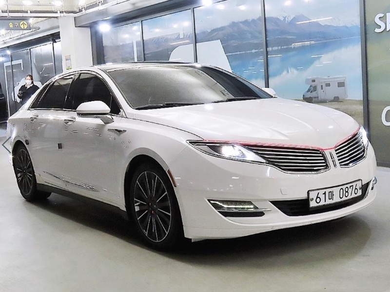 Lincoln MKZ