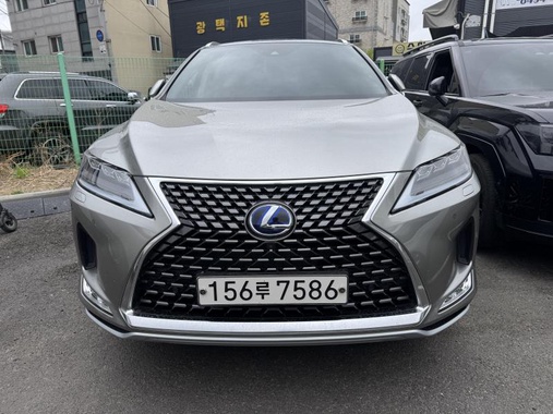Lexus RX 2021