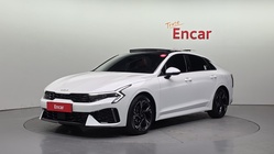 Kia K5 2025