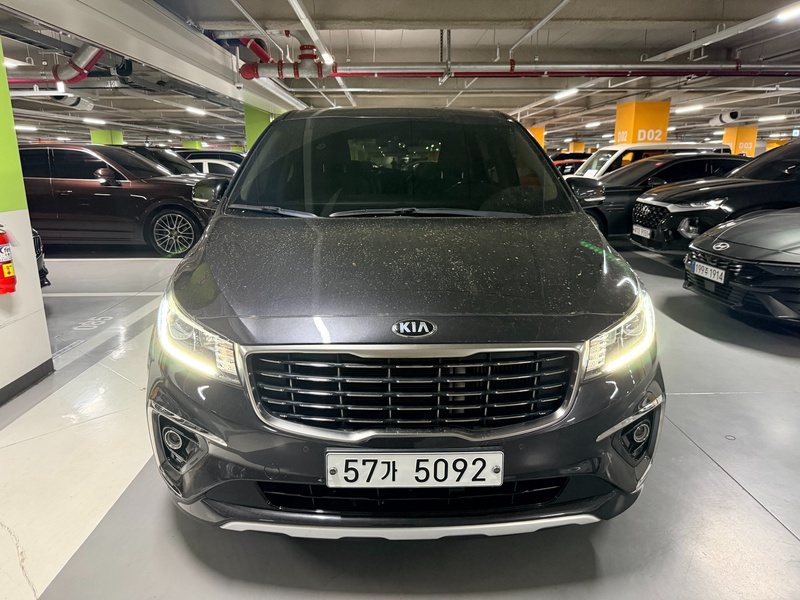 Kia Carnival