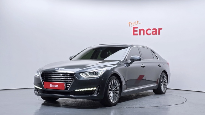 Genesis EQ900 2017