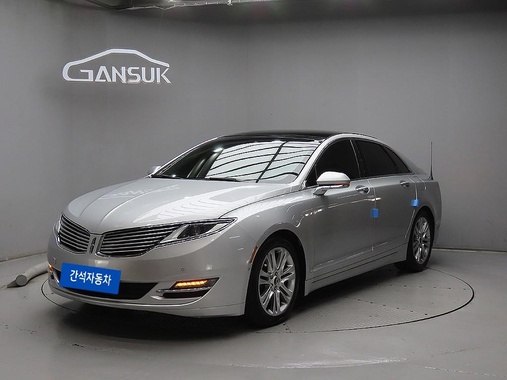 Lincoln MKZ 2014