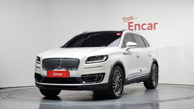 Lincoln Nautilus 2019