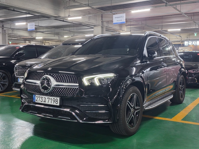 Mercedes-Benz GLE-Class