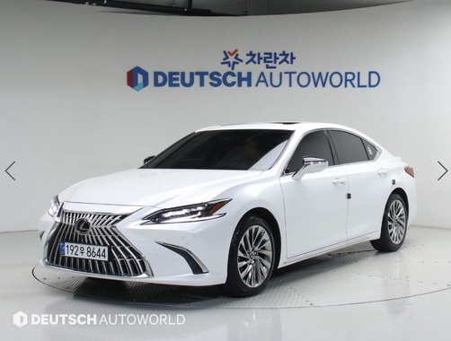 Lexus ES 2025
