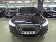 Genesis EQ900 2018