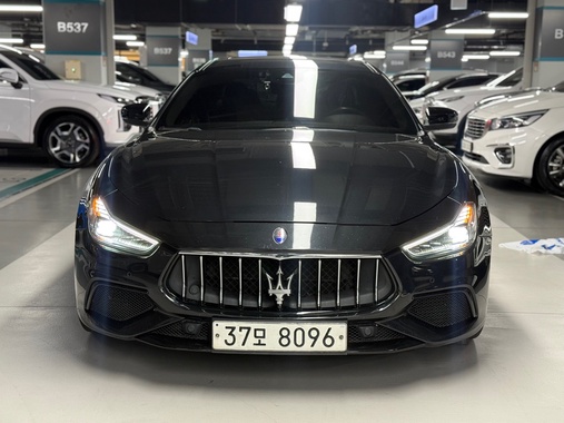 Maserati Ghibli 2017