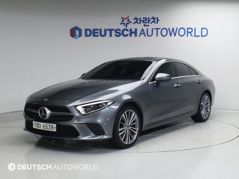 Mercedes-Benz CLS-Class