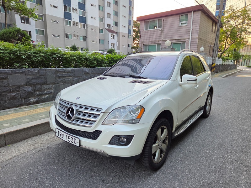 Mercedes-Benz M-Class