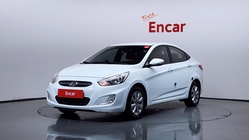 Hyundai Accent 2015