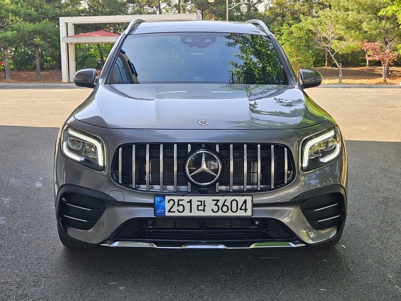 Mercedes-Benz GLB-Class
