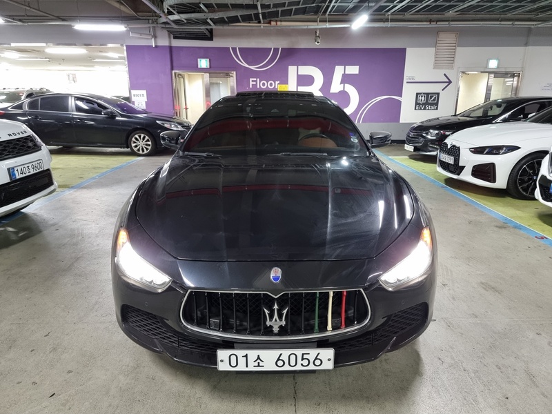 Maserati Ghibli