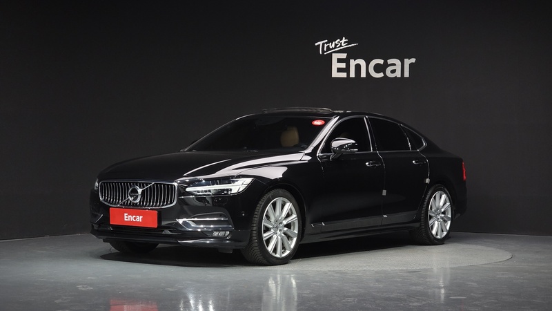 Volvo S90