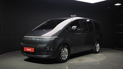 Hyundai Staria 2021